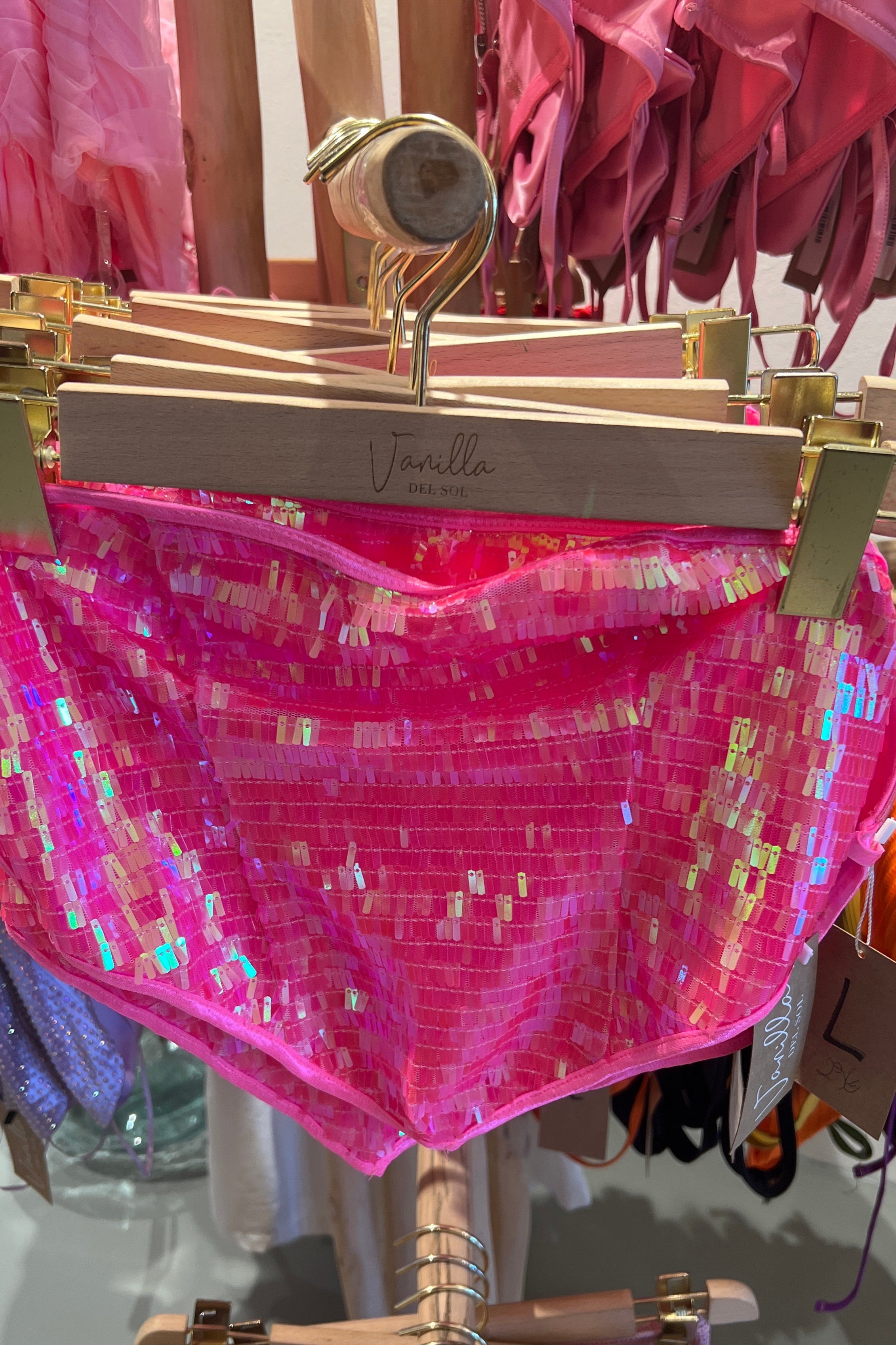 Lust in Lights - Fuchsia