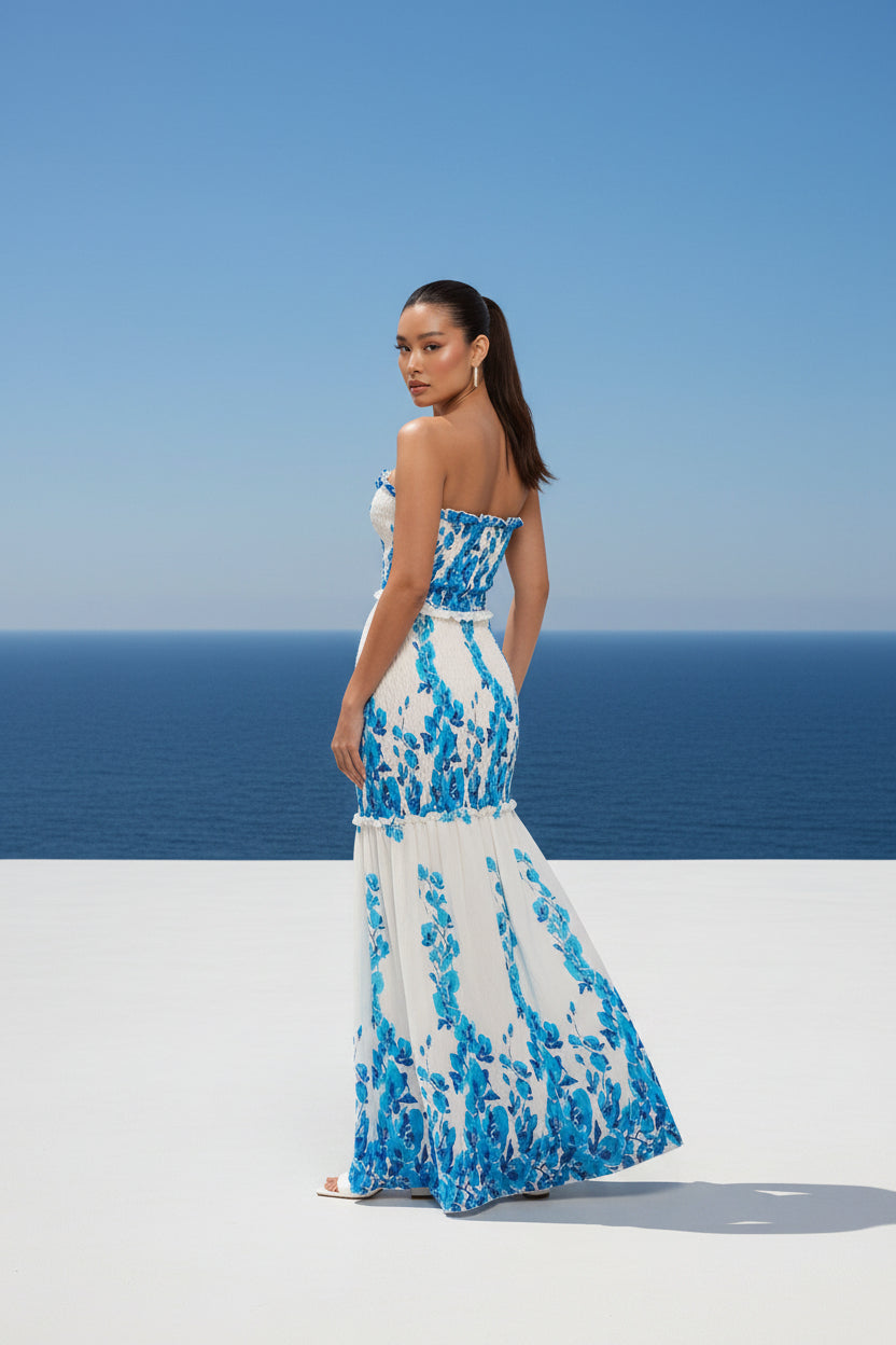 Petals poetry - Robe longue bustier smockée bleu roi