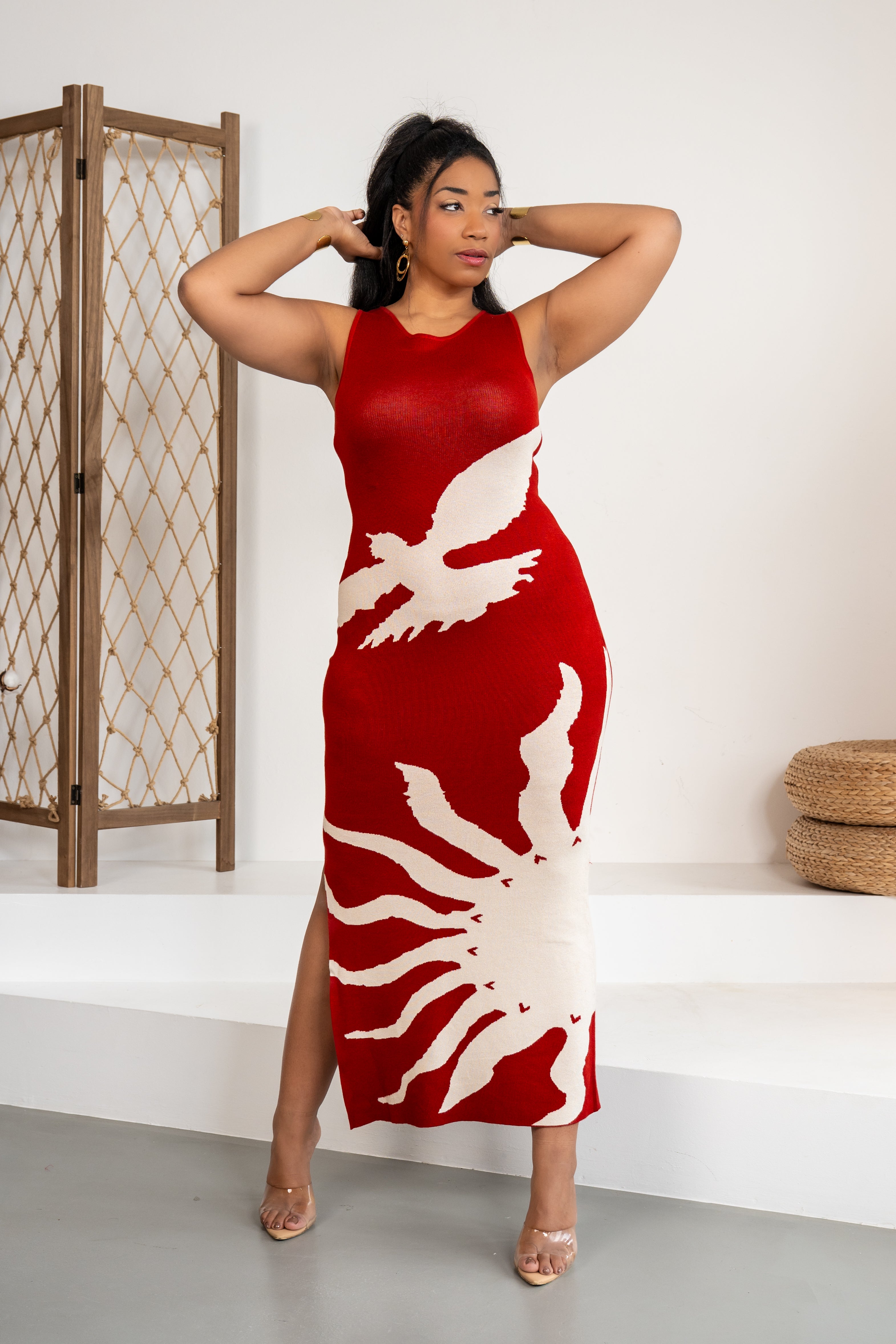Phoenix Grace - Robe rouge motif oiseau