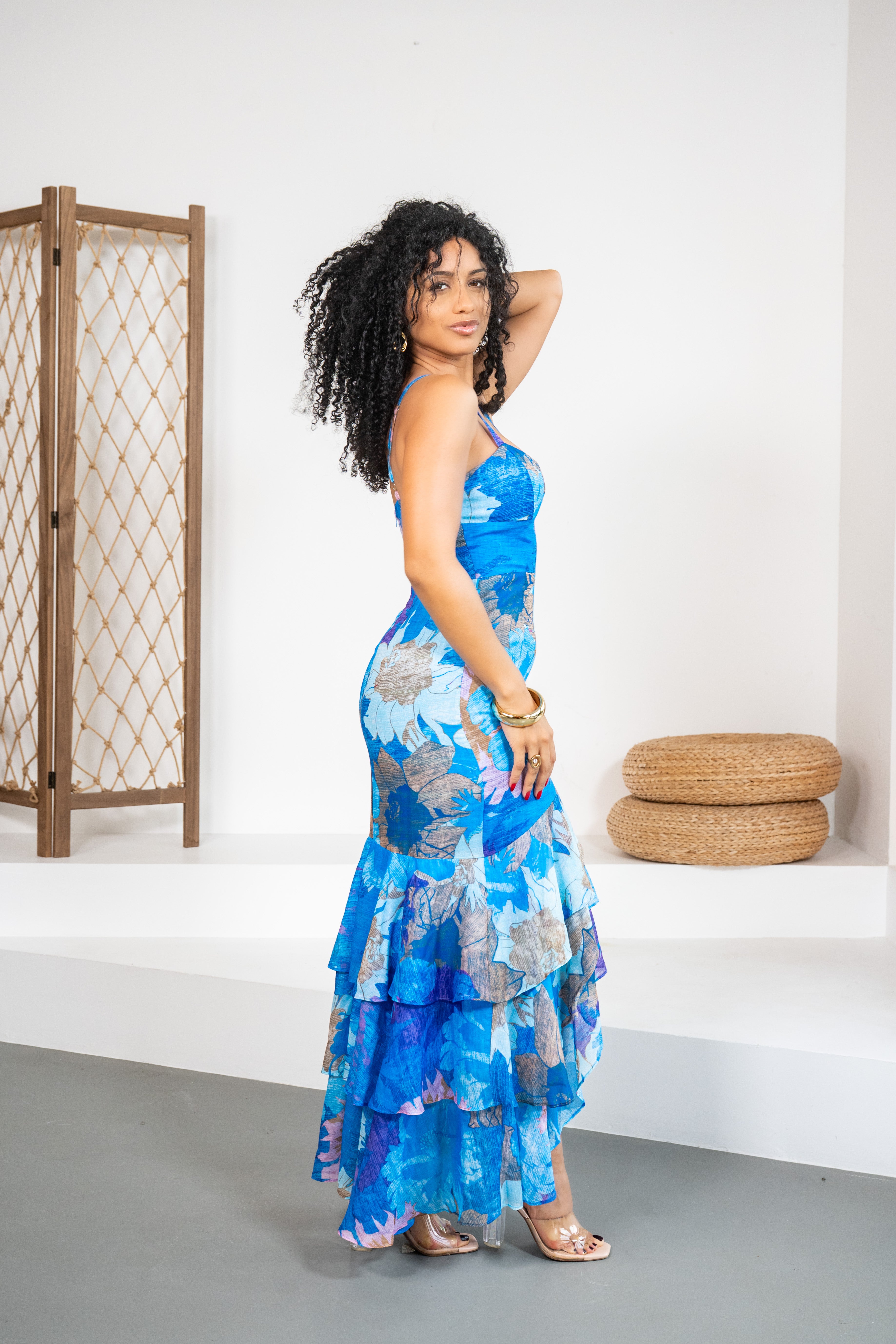 Blue Majesty - Robe bleue élégante à volants