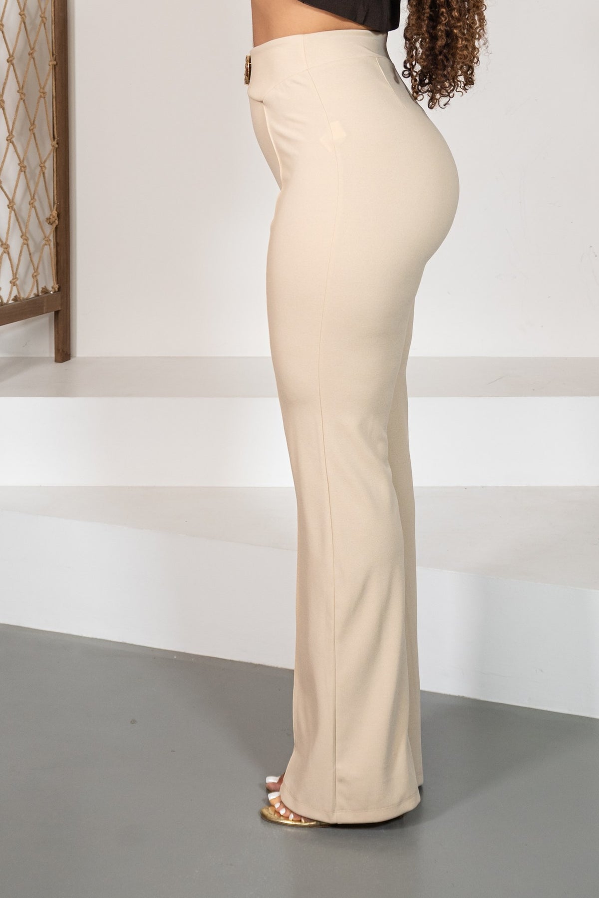 Olmo - Pantalon flare à médaillons beige