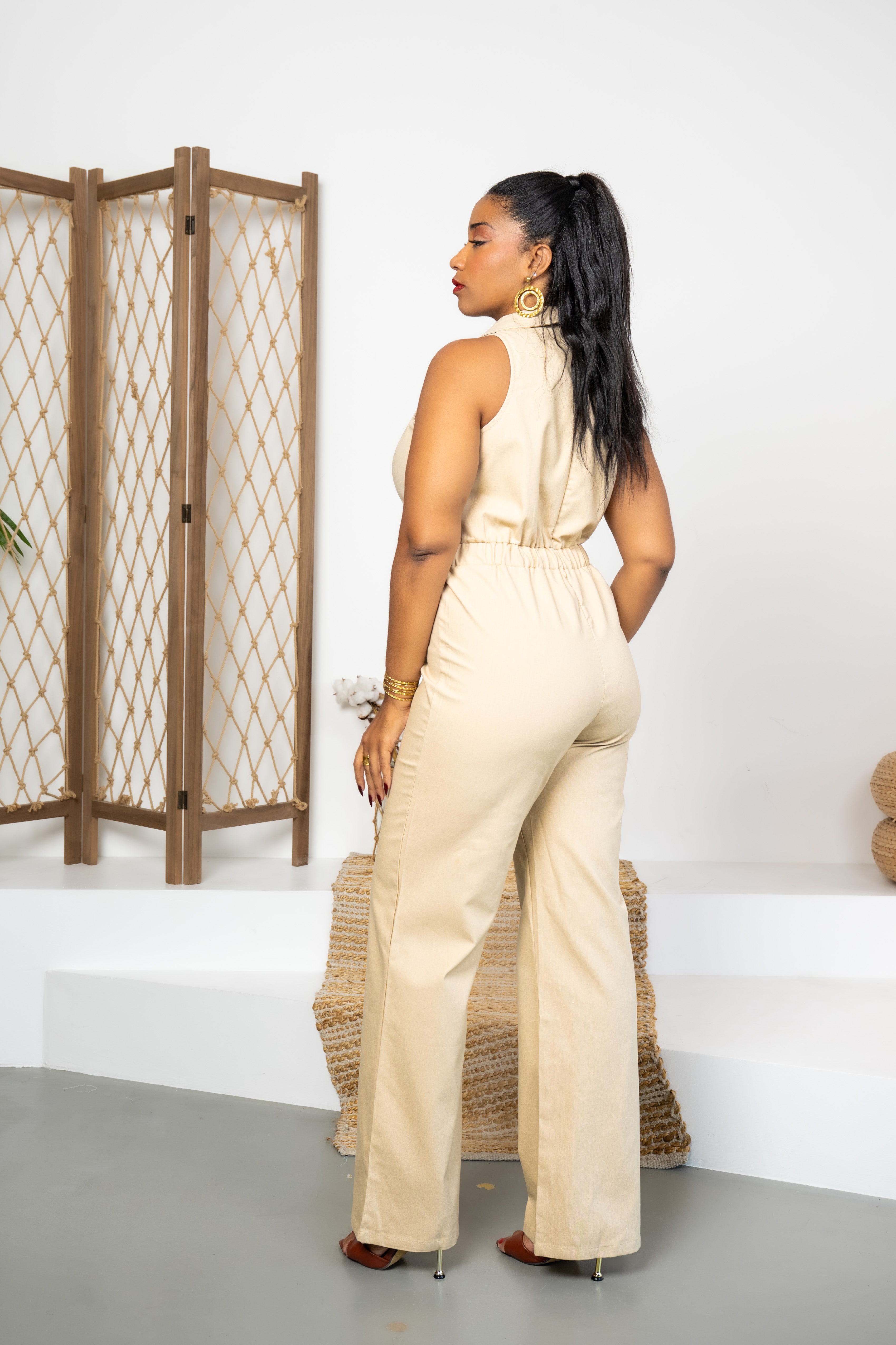 Boardroom Chic - Crème