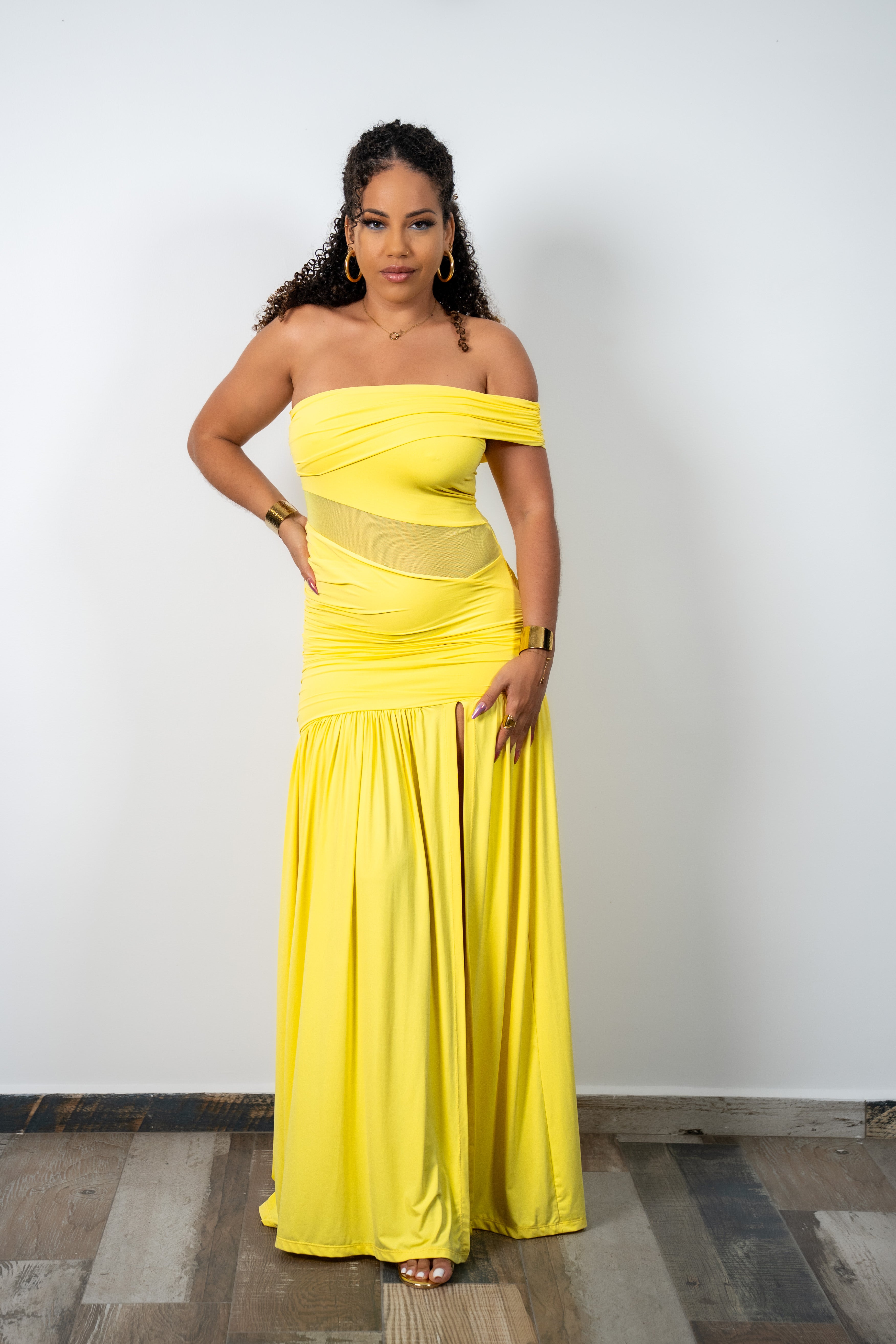 Soft Elegance - Robe longue jaune