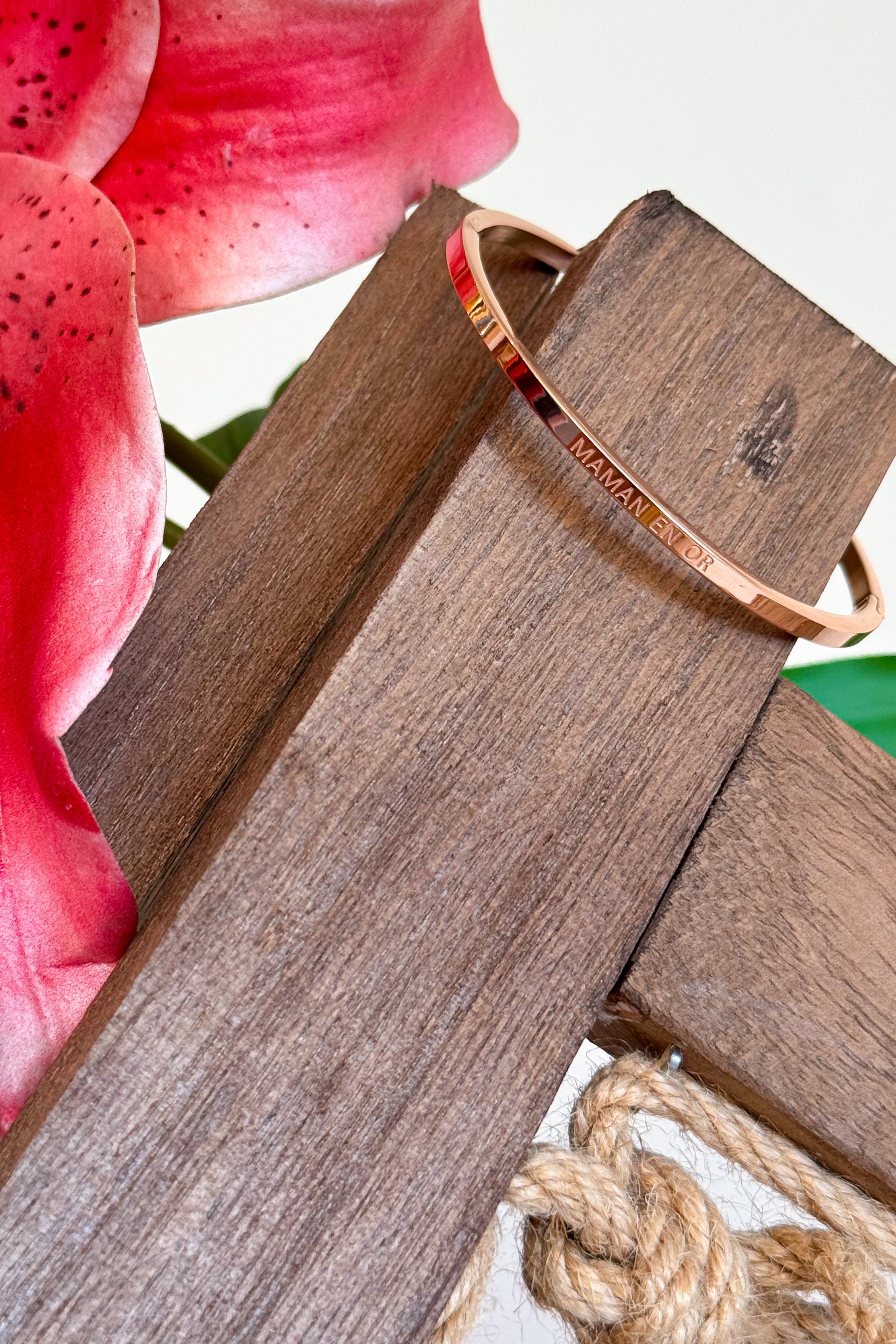 Jonc "MAMAN EN OR" rose en acier inoxydable