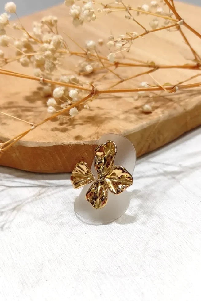 Violeta - Bague fleur froissée dorée