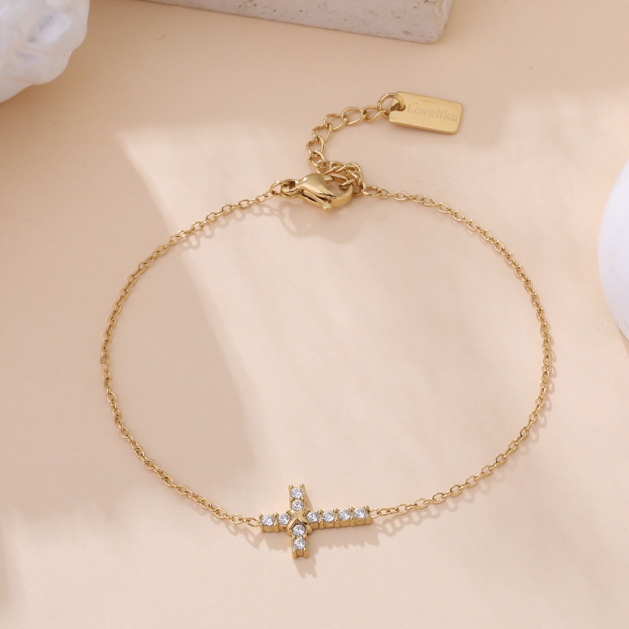 Santa Cruz - Bracelet chaîne croix sertie