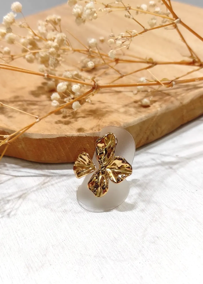 Violeta - Bague fleur froissée dorée