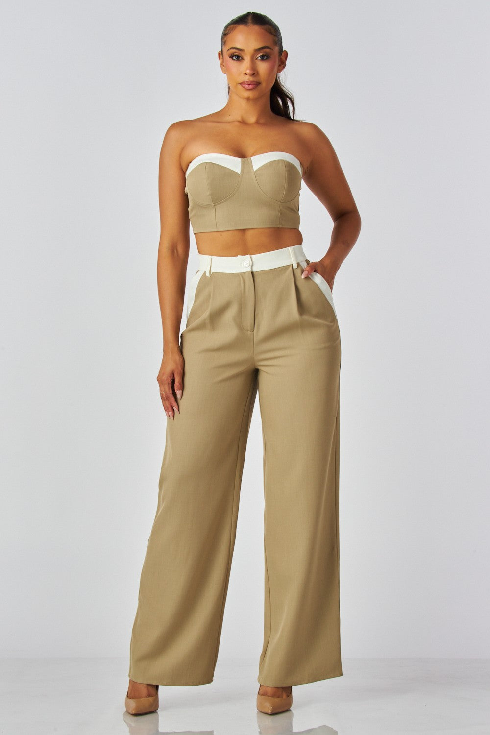 Strong Aura - Beige PRECOMMANDE