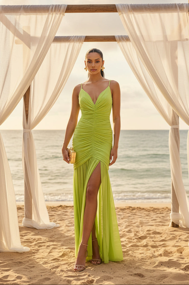 Sunset Romance - Robe drapée décoletée anis