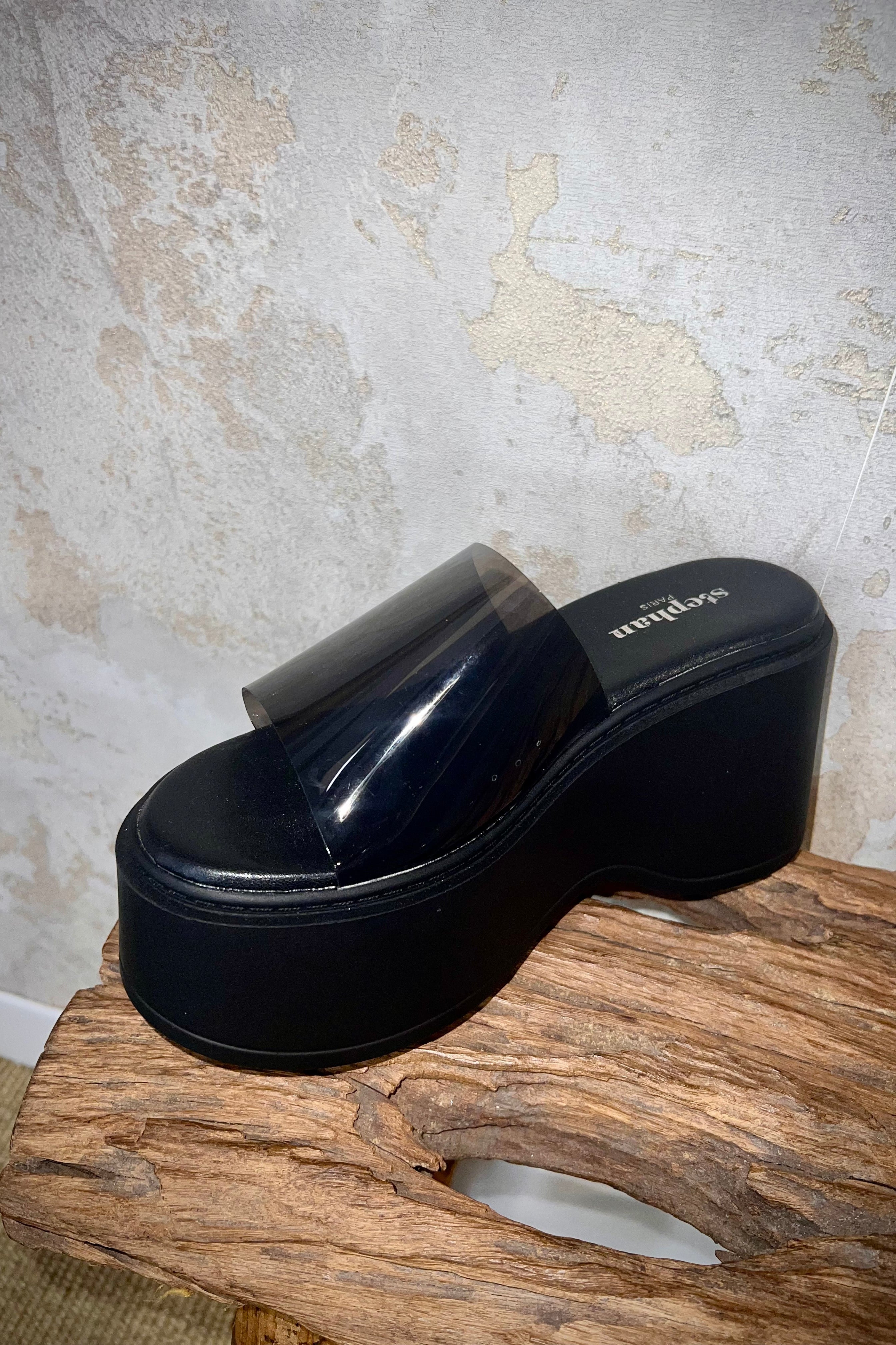 ORYA - BLACK