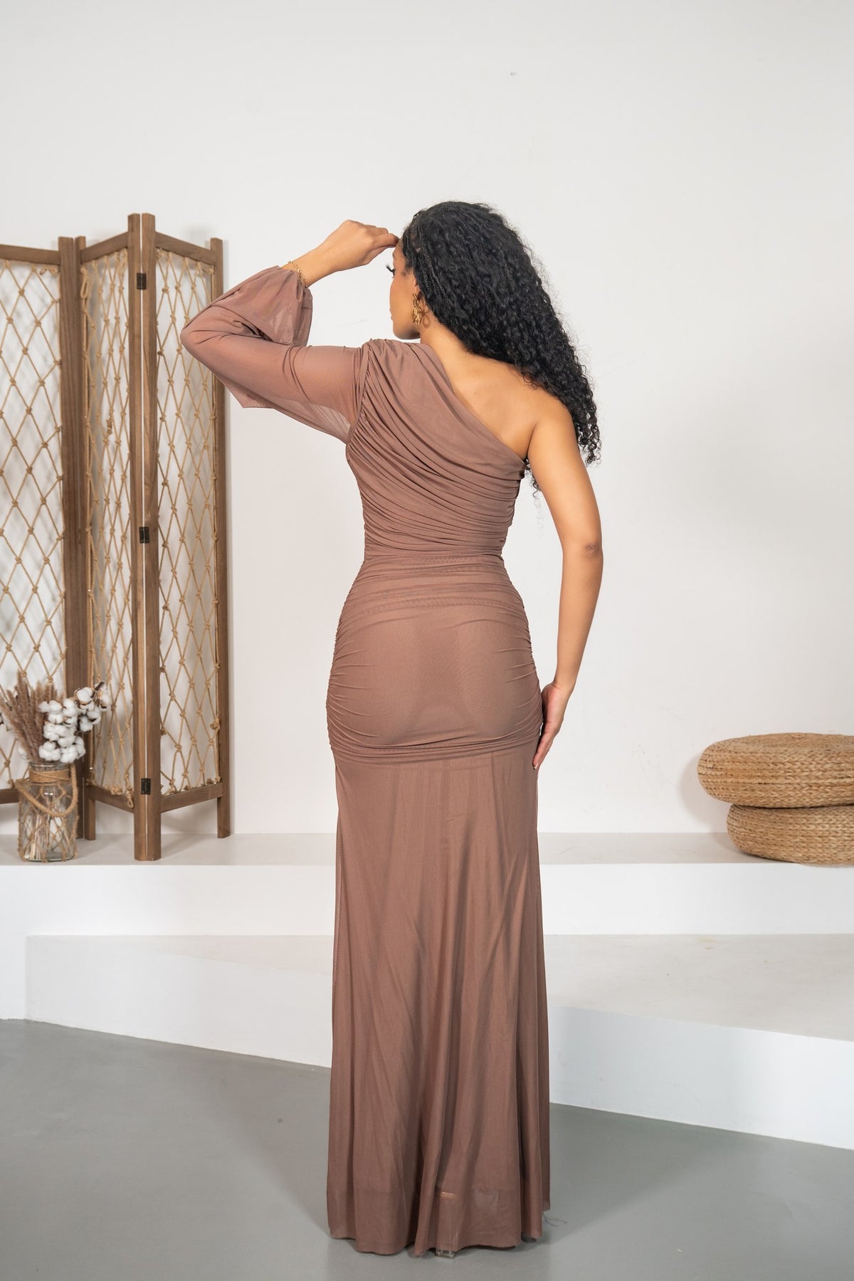 Aria - Robe longue drapée latte