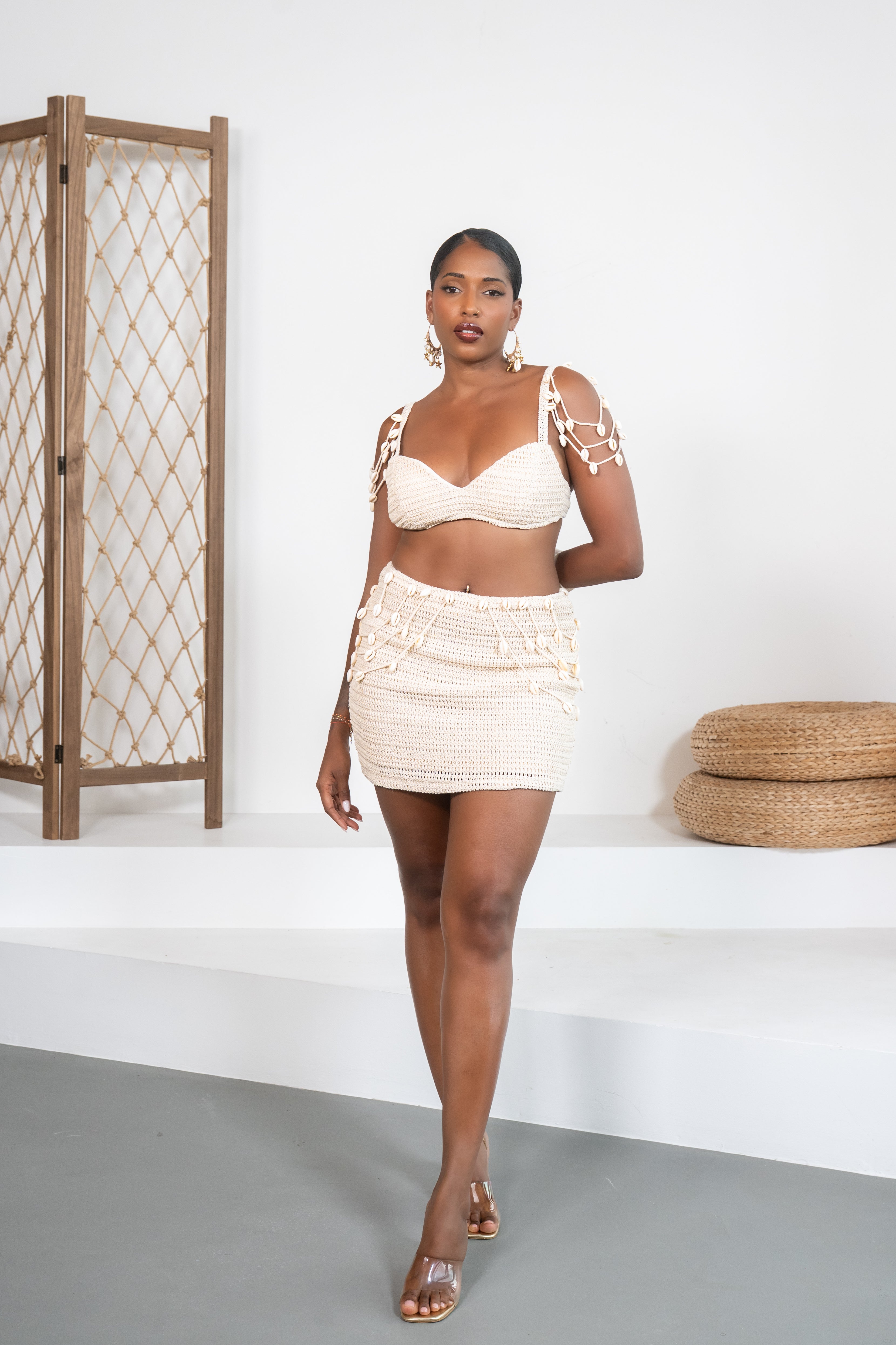 Maréa - Ensemble jupe en crochet orné de cauris