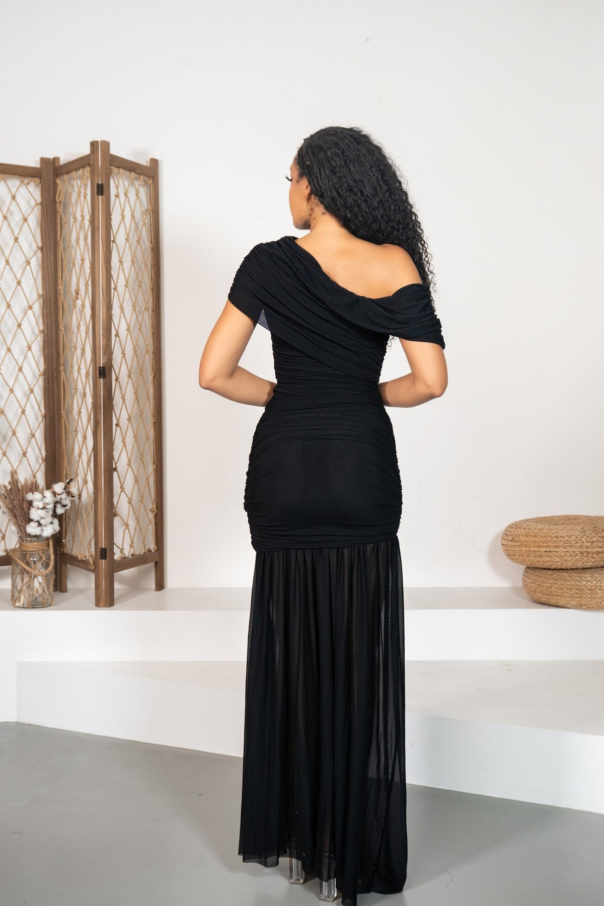 Sevillana - Robe longue drapée noire