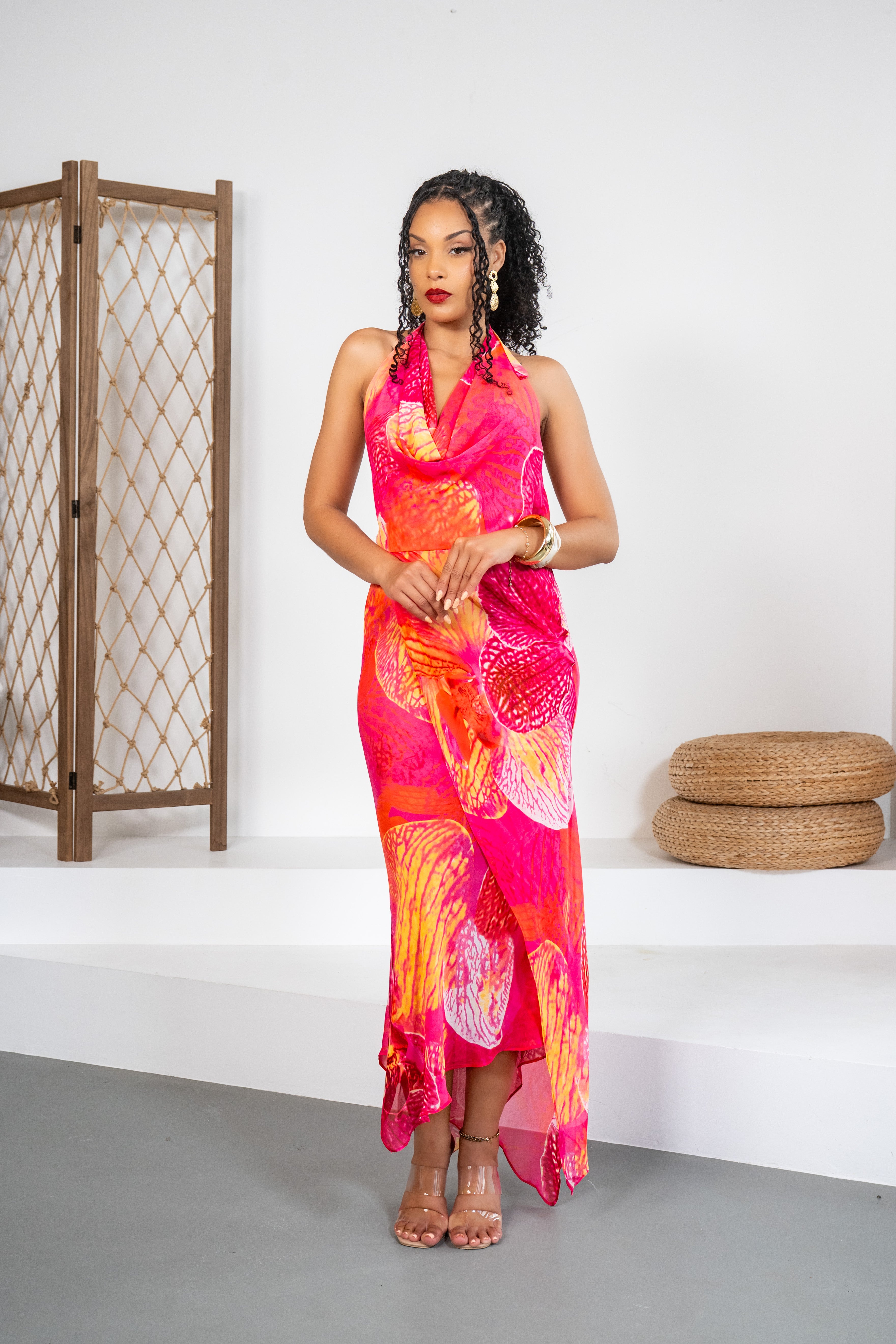 Sunset Orchid - Robe longue fuchsia à col bénitier plongeant