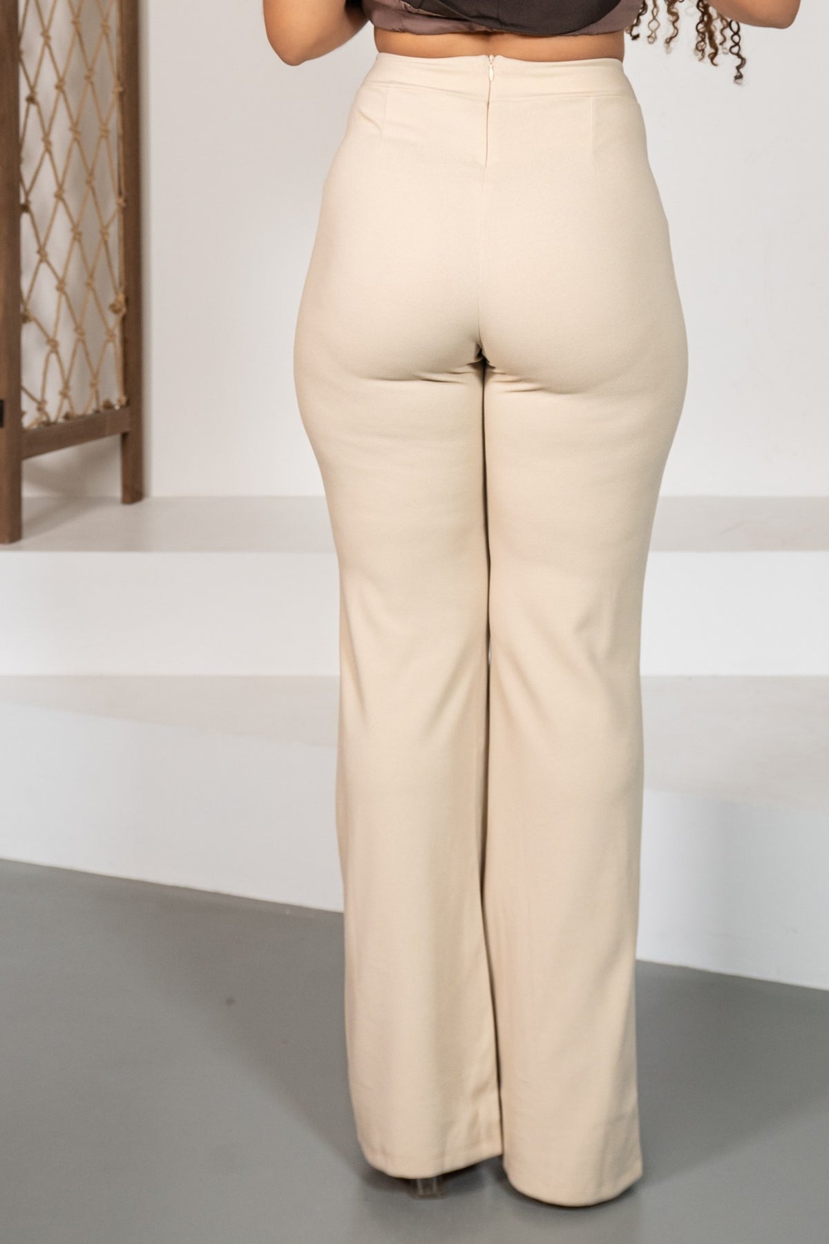Olmo - Pantalon flare à médaillons beige