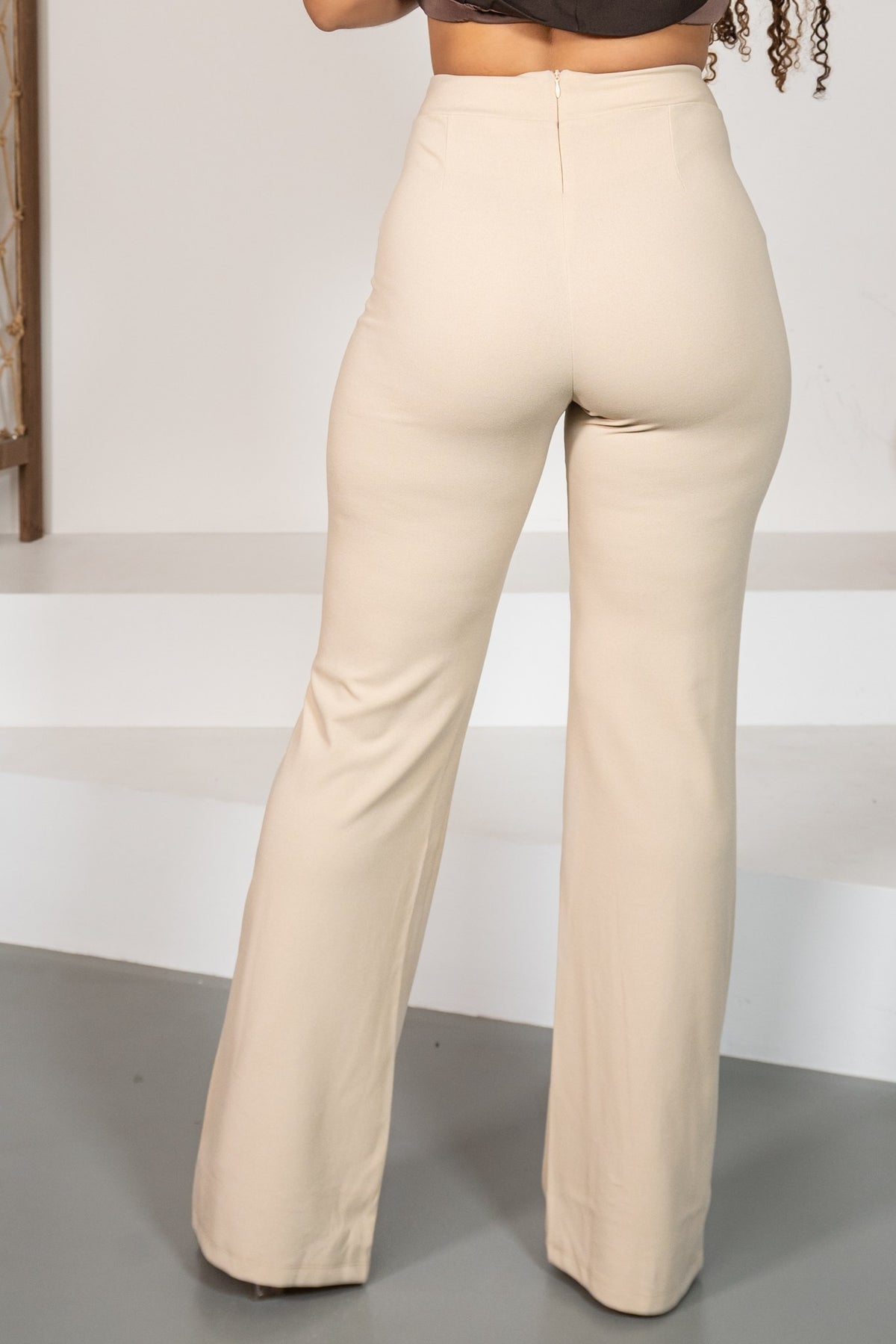 Olmo - Pantalon flare à médaillons beige