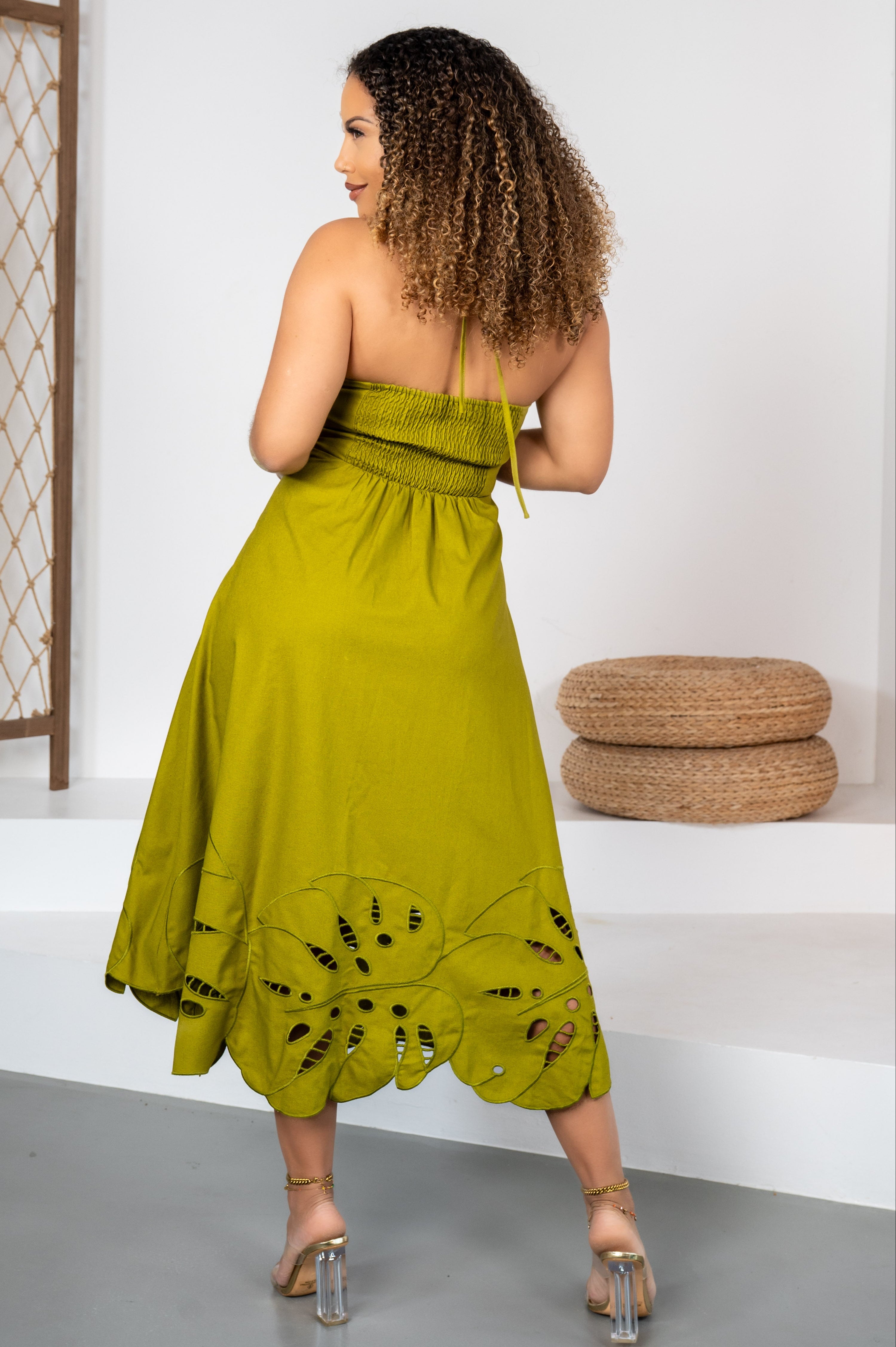 Flor Salvaje - Robe verte à fleurs monstera