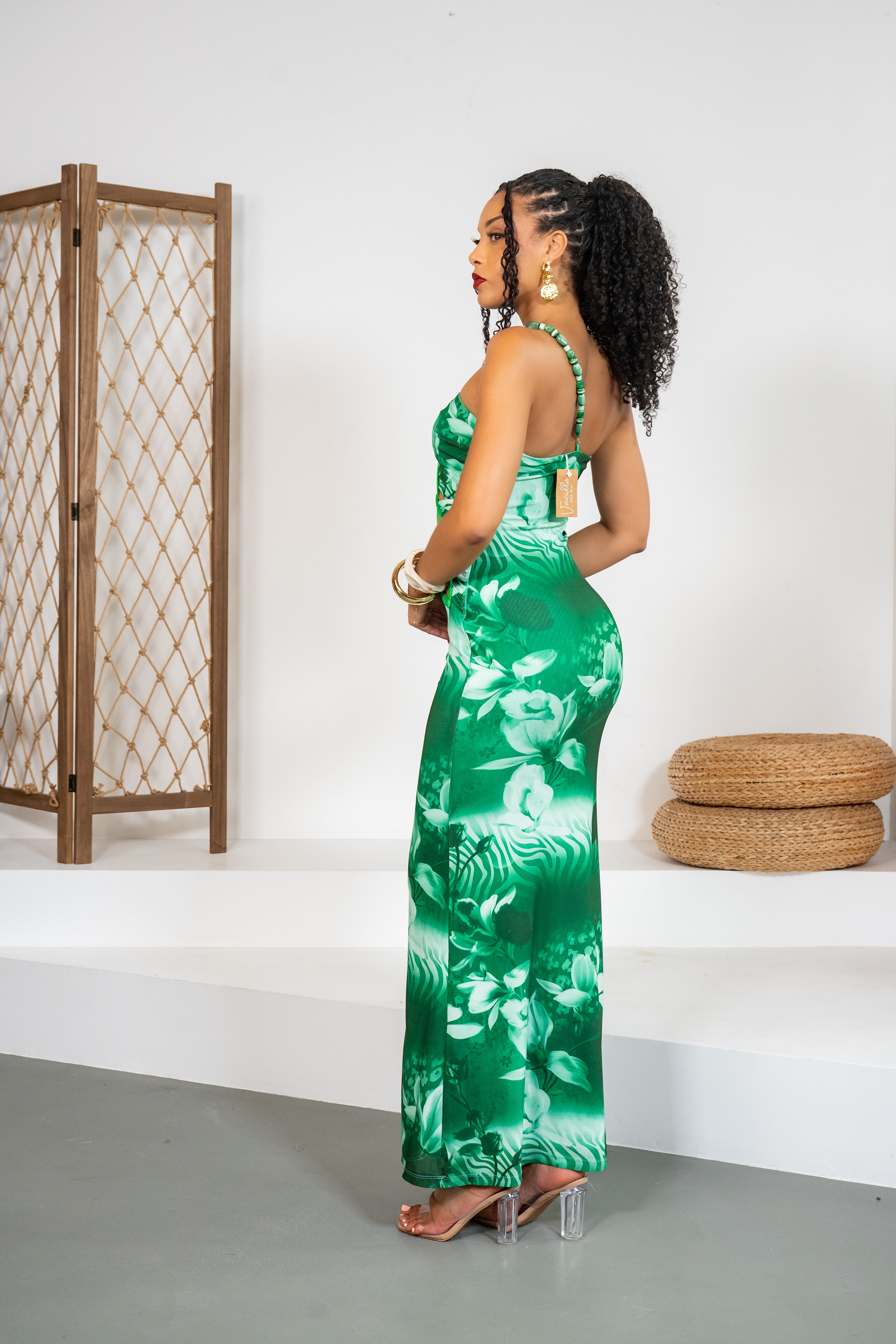 Paradise Muse - Robe verte sculptante ajourée à perles