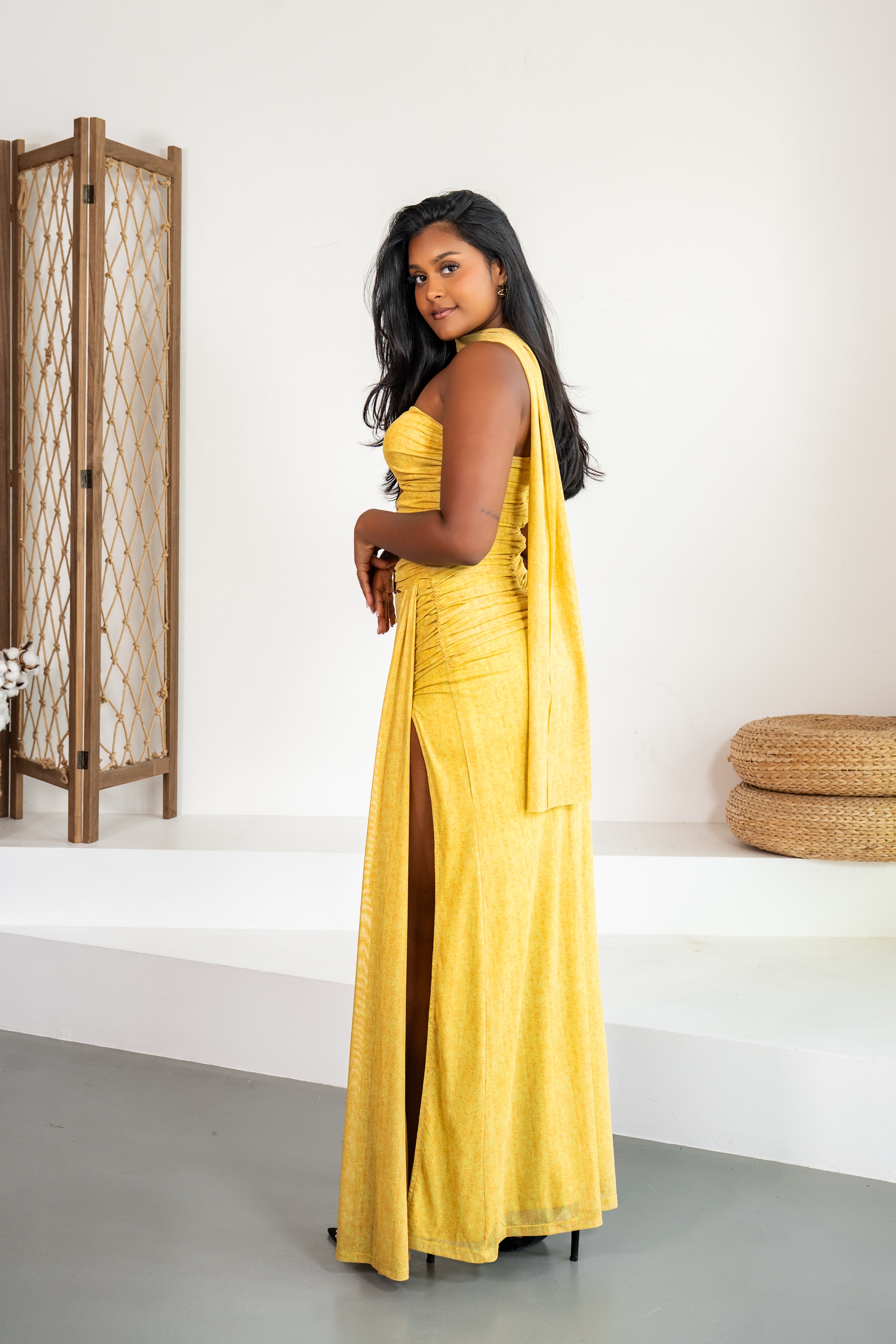 Ámbar - Robe longue bustier moutarde