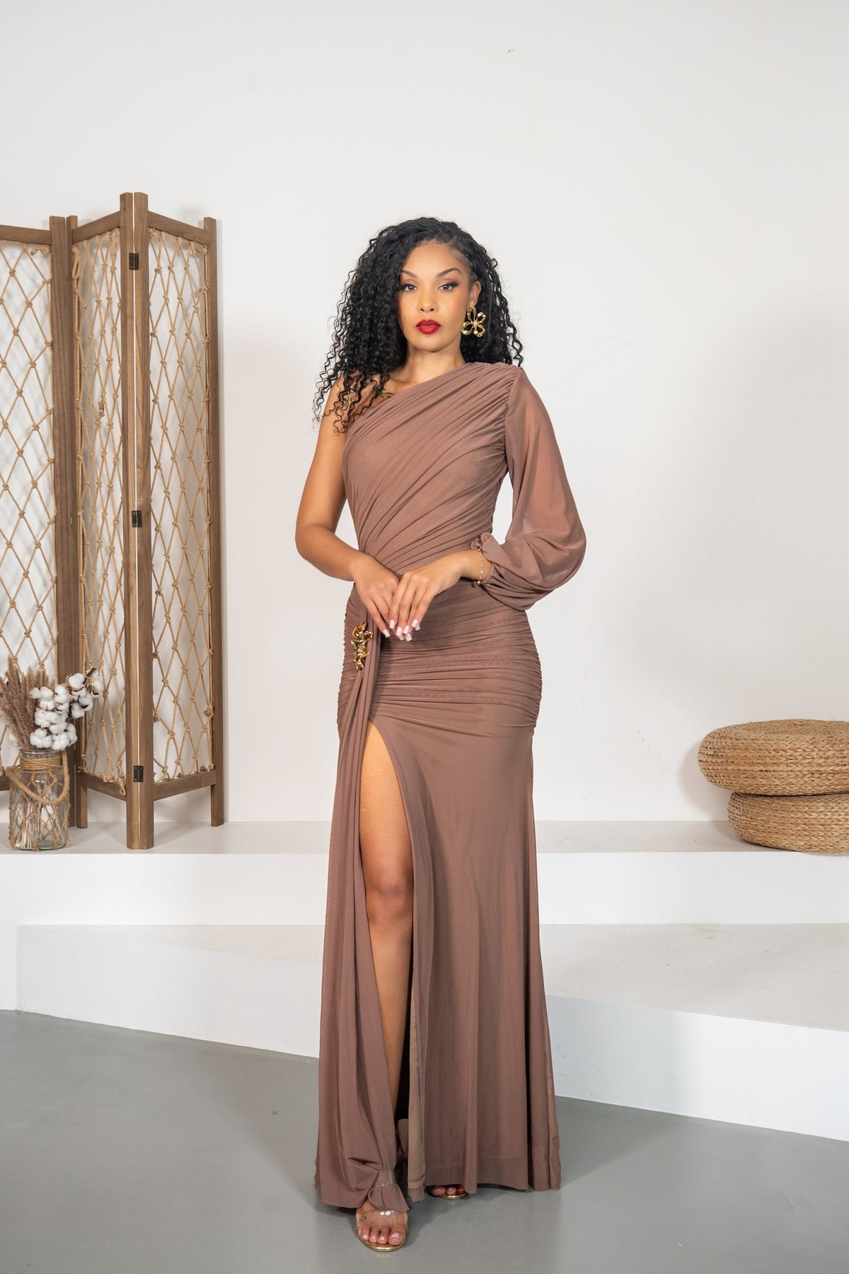 Aria - Robe longue drapée latte