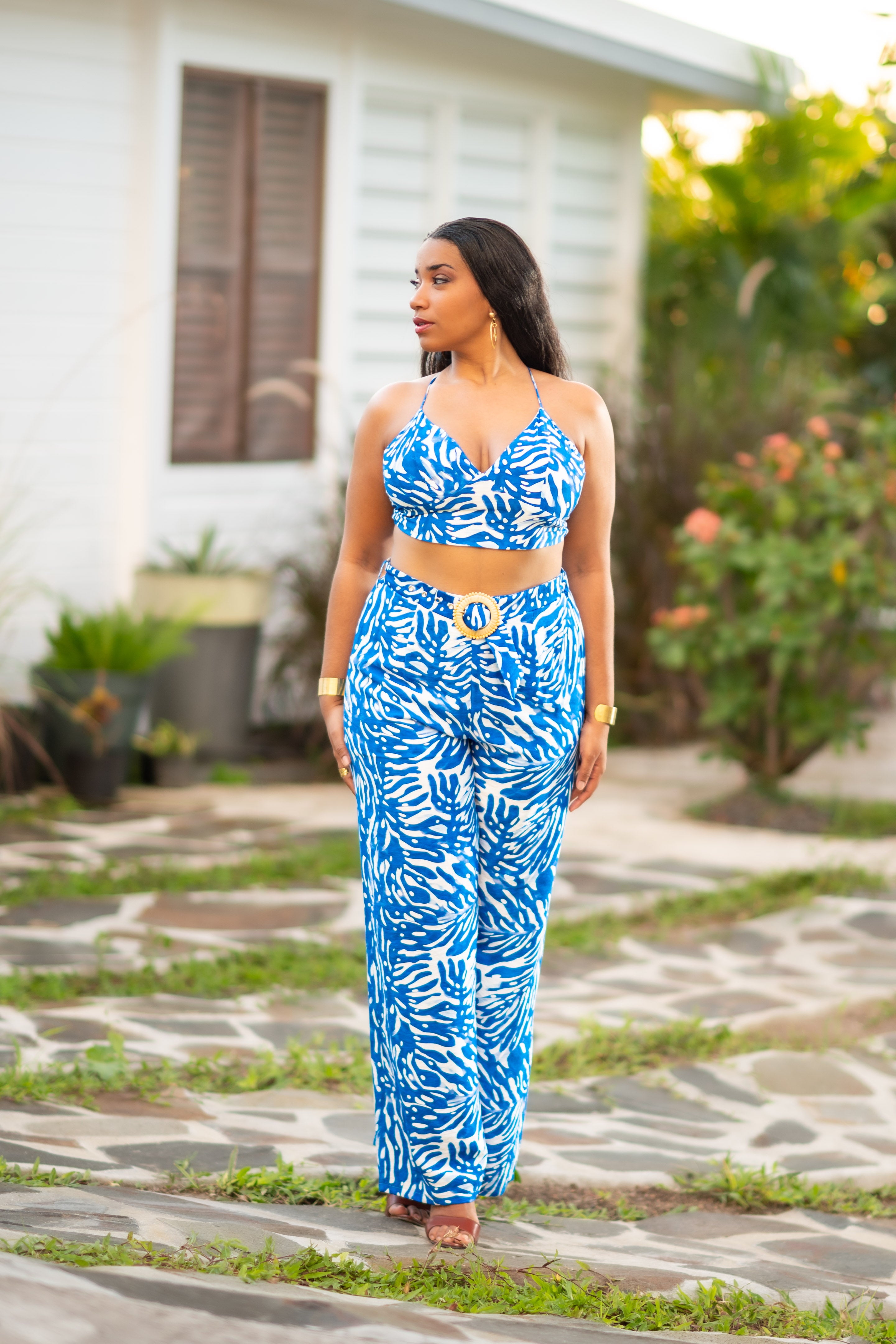 Mediterranean Heat - Ensemble pantalon bleu à motifs