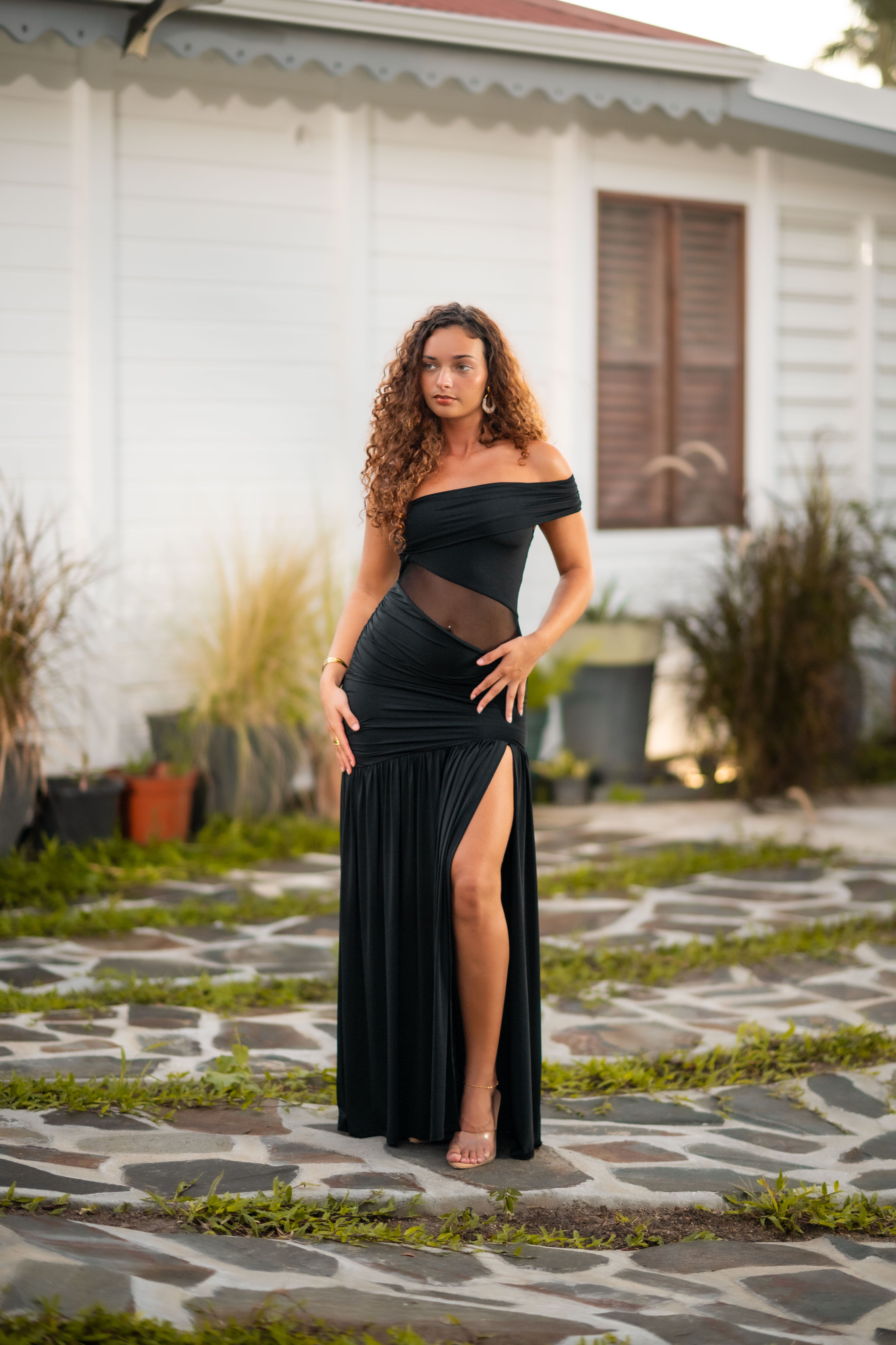 Soft Elegance - Robe longue noire