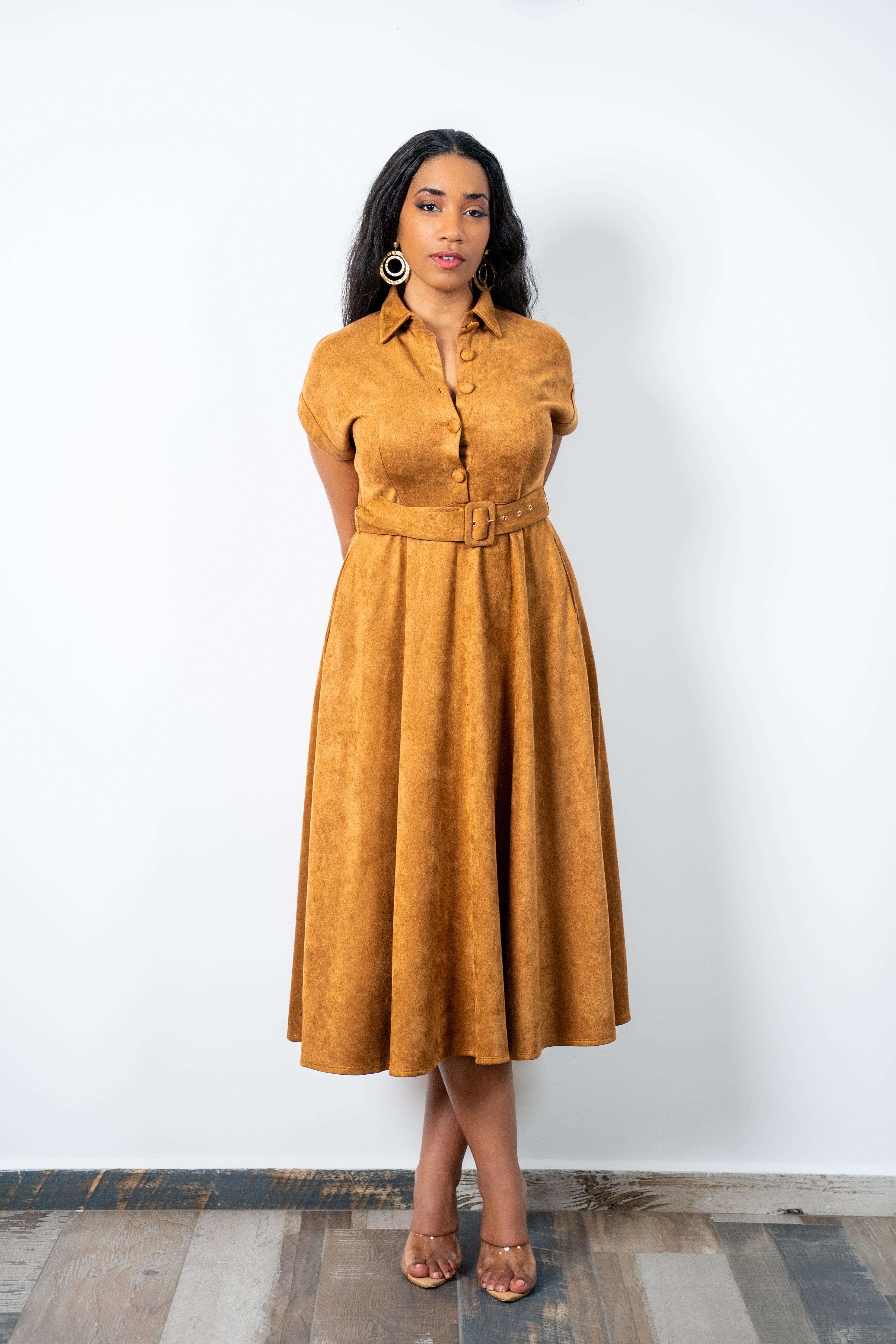 Camel captain - Robe midi en suede