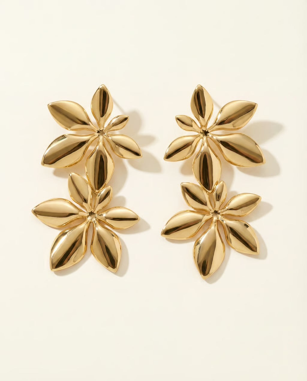 Isalys -  Boucles pendantes pétales en acier inoxydable