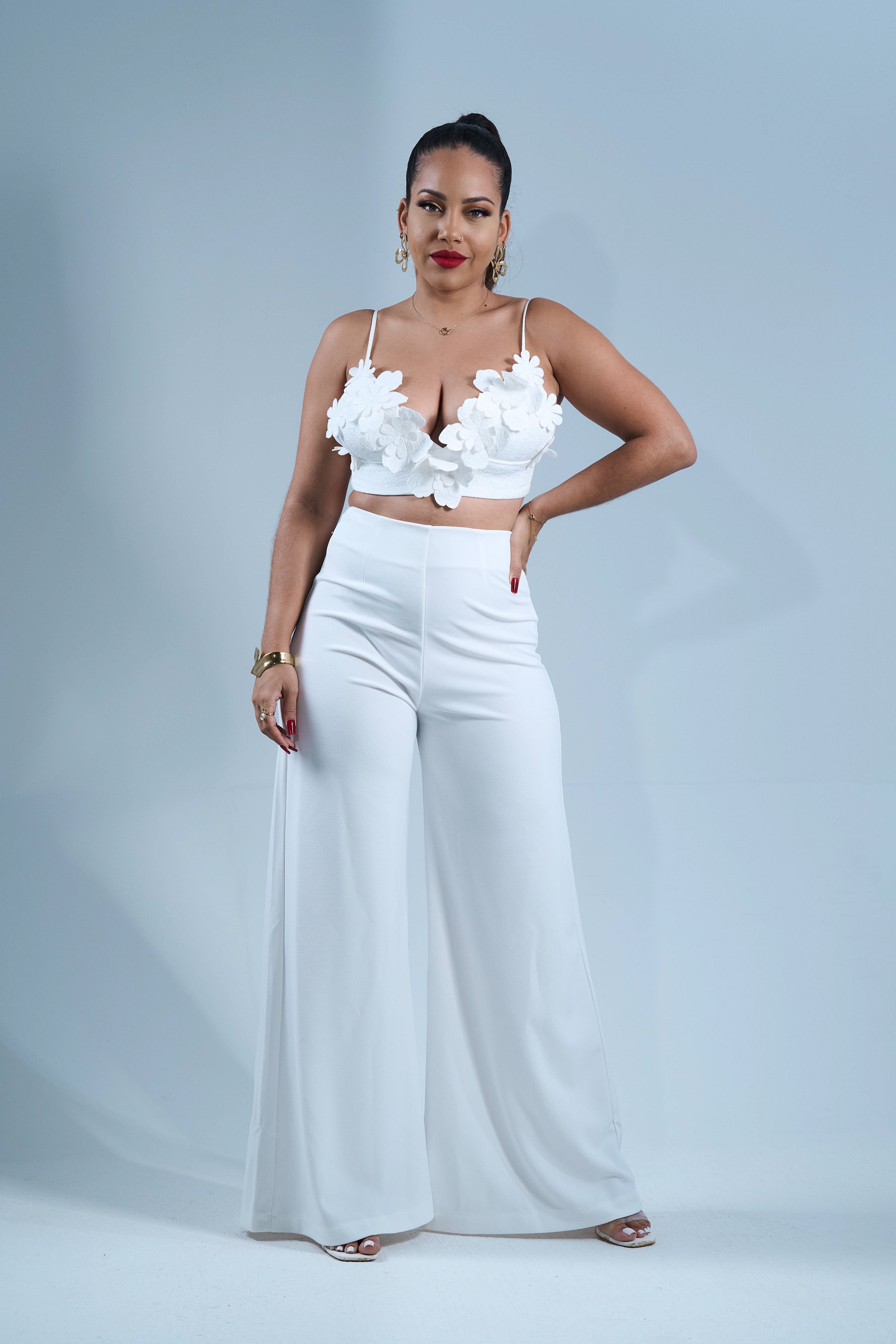 White garden - Crop top fleurs en relief