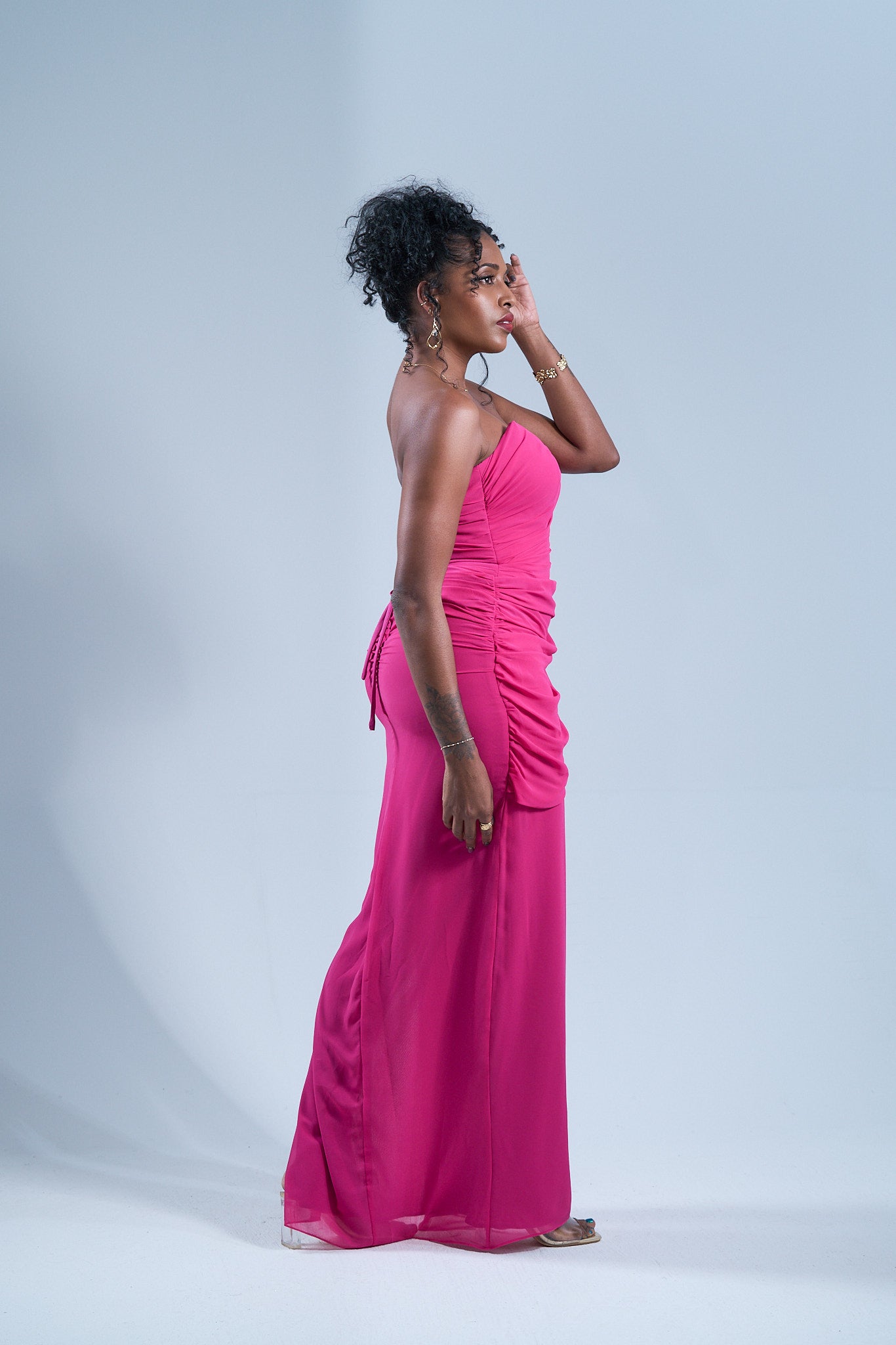 MAGENTA KISS - Longue robe drapée