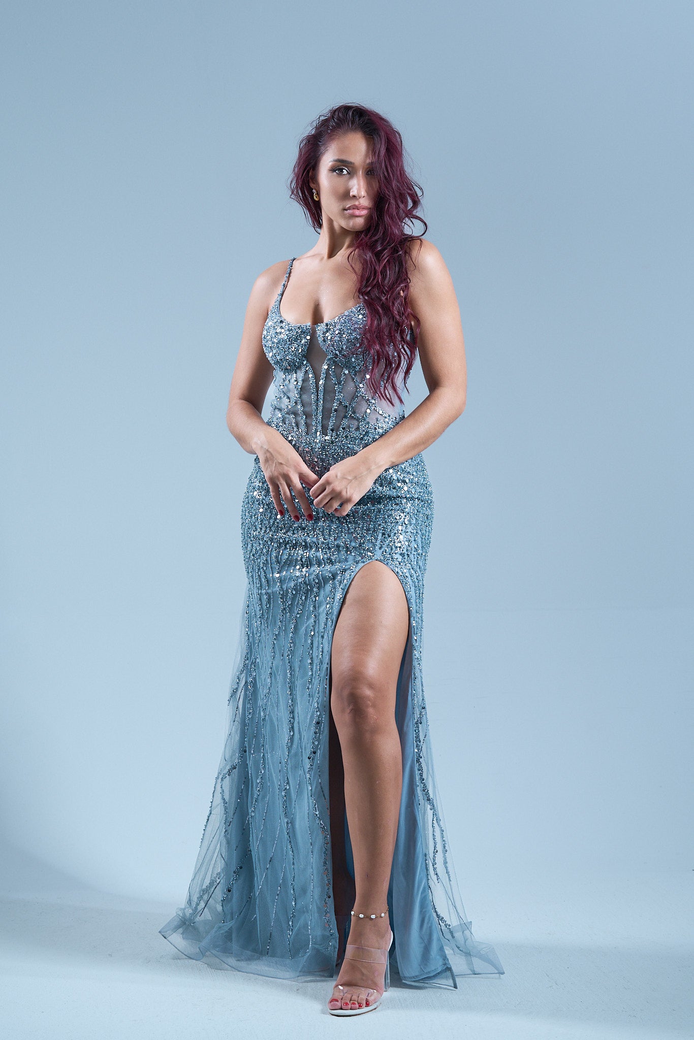 CELESTE - Longue robe paillettée bleue