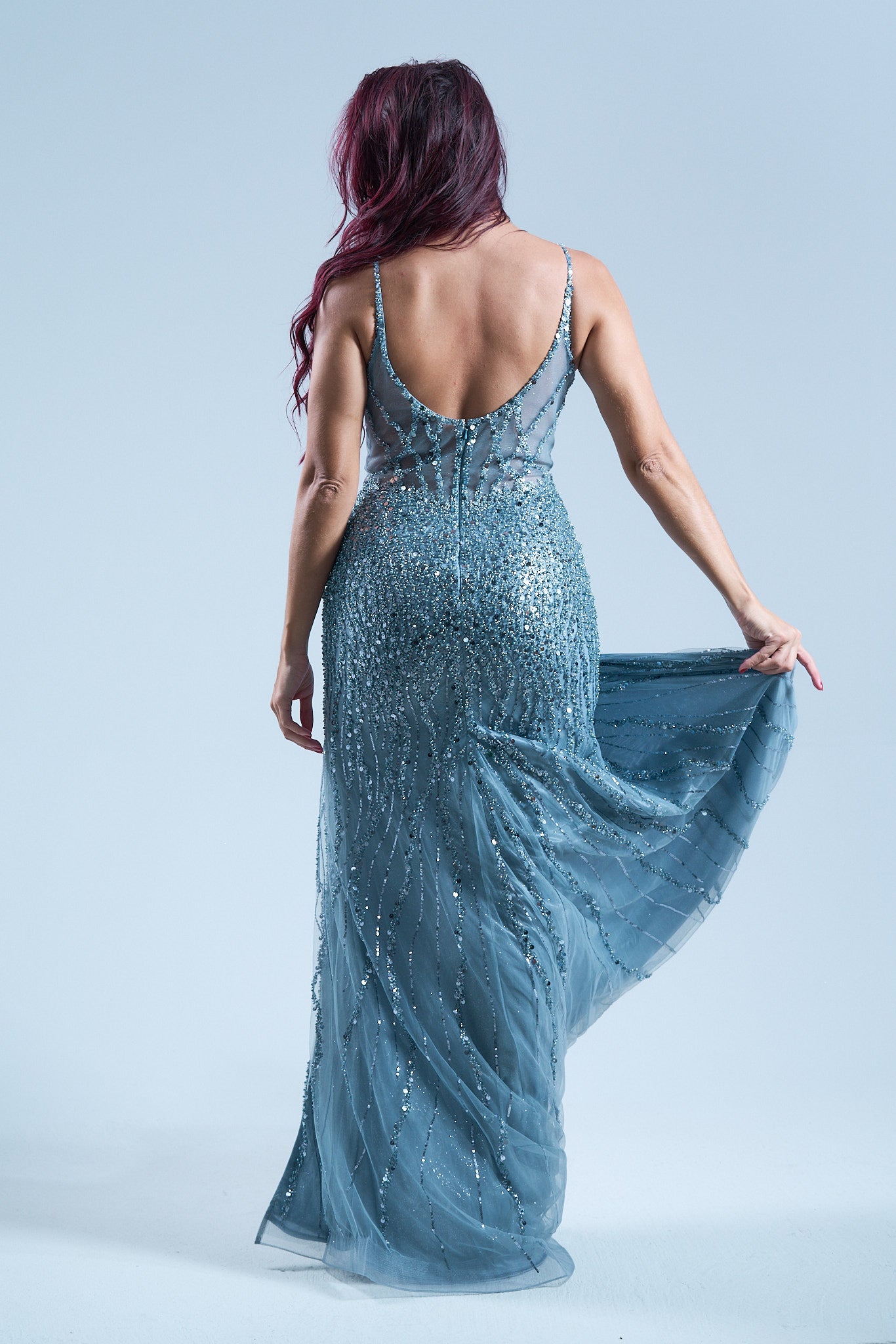 CELESTE - Longue robe paillettée bleue