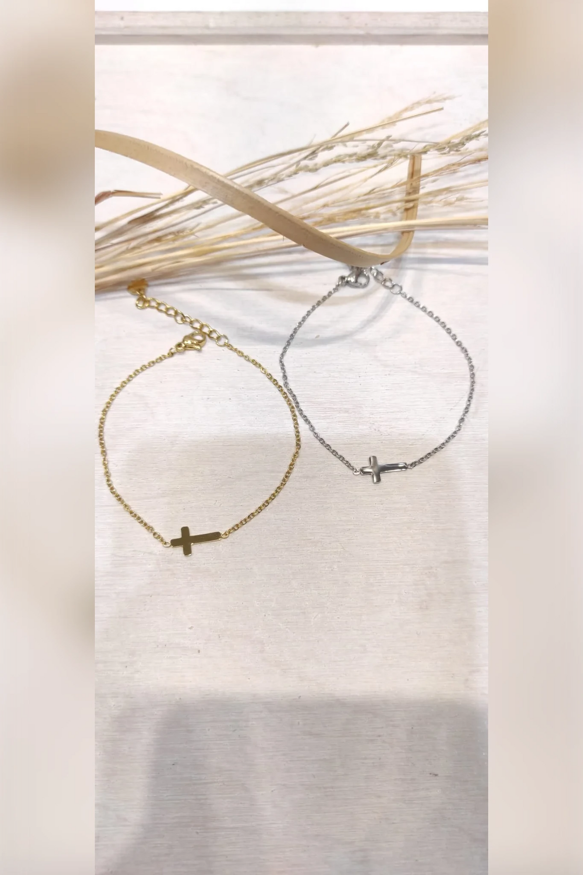 Faith - Bracelet croix en acier inoxydable