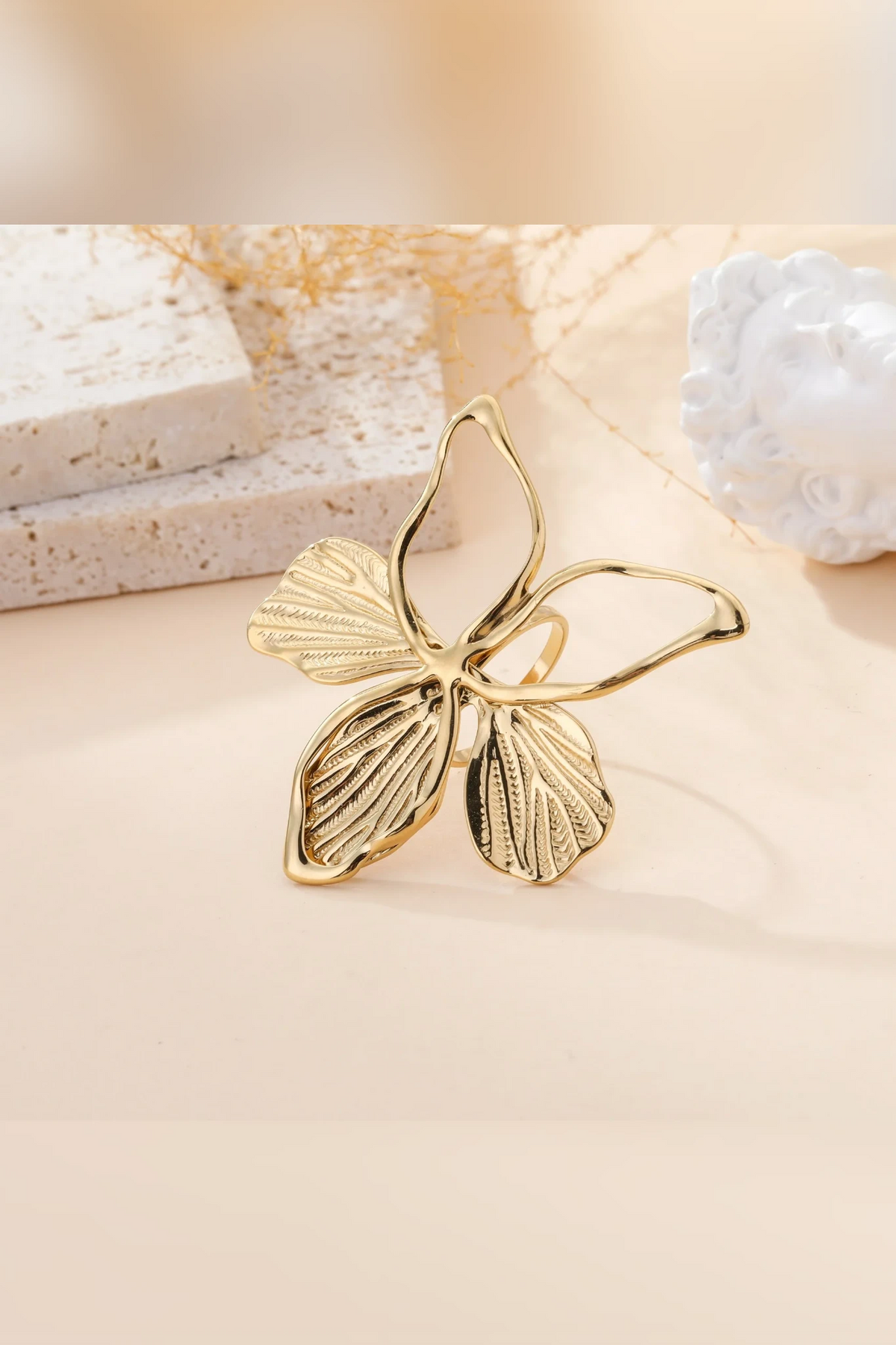 Anémona - Bague fleur sculptée