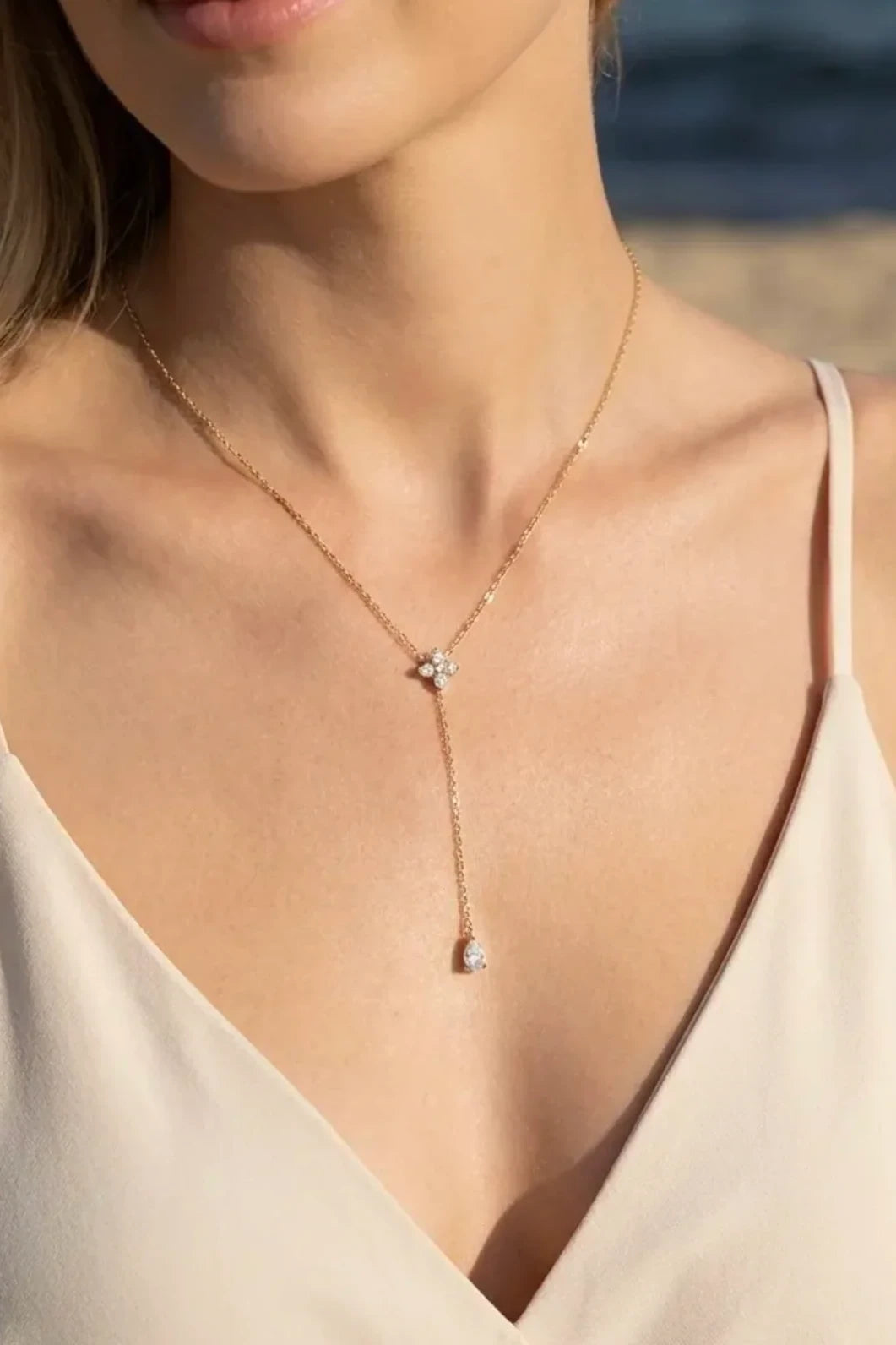 Trébol - Collier cravate à trèfle de cristaux