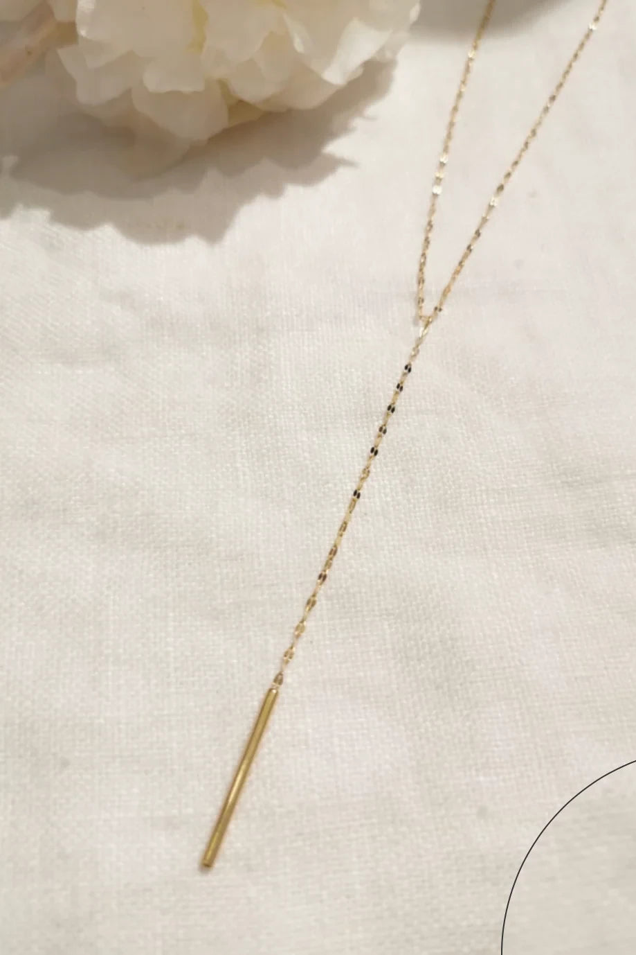 Aguja - Collier cravate barre dorée